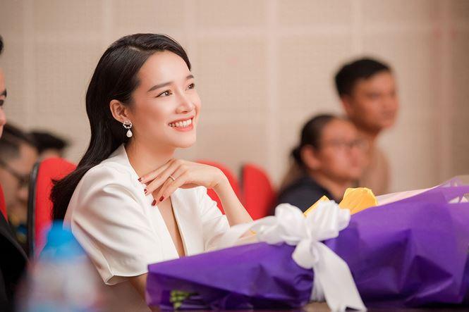 Bước vào hôn nhân, Nhã Phương khẳng định làm gì cũng nghĩ tới Trường Giang và gia đình chồng-2