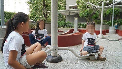 Dân Galaxy 9 mặc áo đồng phục lên án hành vi sàm sỡ bé gái-1