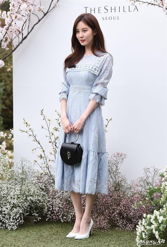 Dàn mỹ nhân đình đám khoe nhan sắc bất phân thắng bại tại hôn lễ của Ảnh hậu xứ Hàn-7