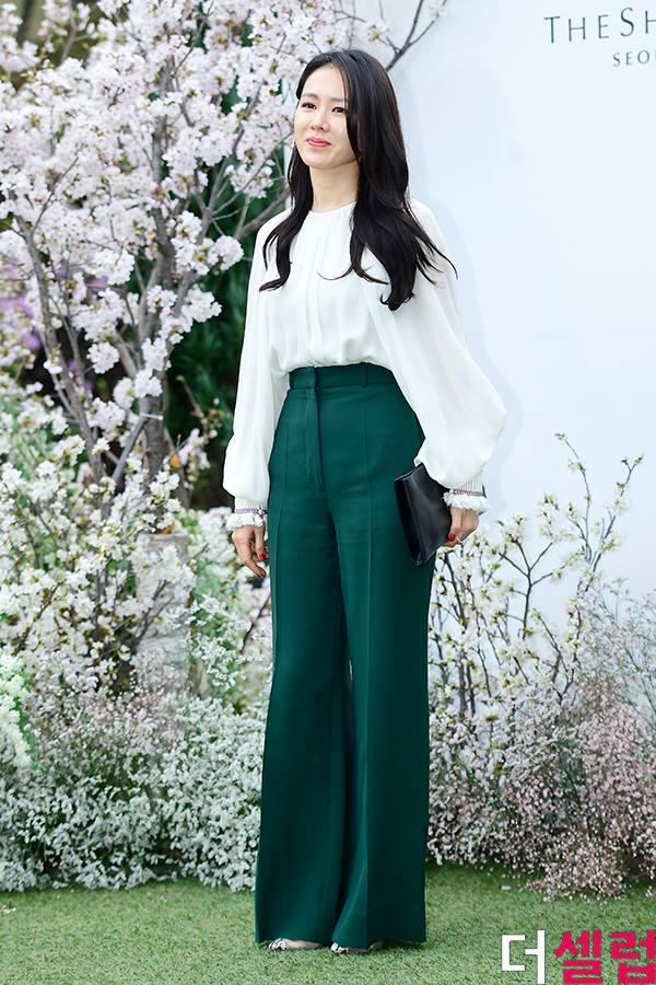 Dàn mỹ nhân đình đám khoe nhan sắc bất phân thắng bại tại hôn lễ của Ảnh hậu xứ Hàn-6