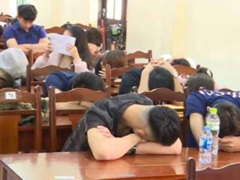 Hưng Yên đột kích quán karaoke, phát hiện 45 người dương tính ma túy