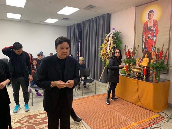 Thi thể Anh Vũ sắp về đến Việt Nam, NSND Hồng Vân cảm giác lo sợ khi gặp lại người em xấu số-7