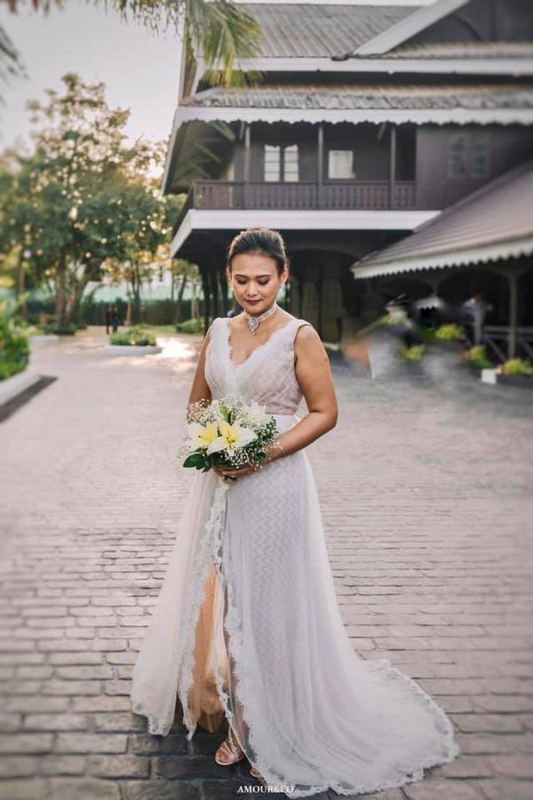 Xinh đẹp, gia thế khủng thôi chưa đủ, vợ mới của chồng cũ Hồng Nhung còn gây chú ý bởi...-2