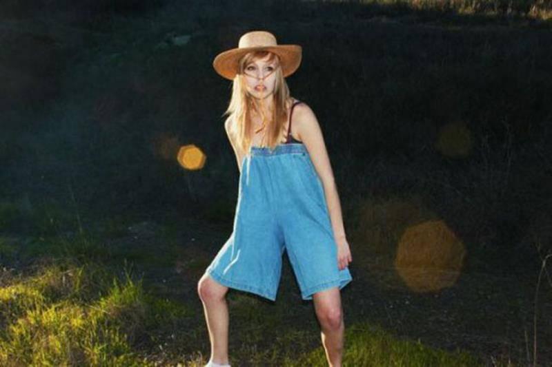 Muôn kiểu thời trang cảm không nổi của phụ nữ, đến Ninja Lead cũng phải chào thua-4