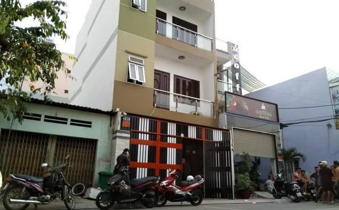 Nóng: Công an đang khám xét nơi ở của Phúc XO tại Sài Gòn-2