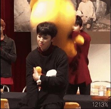 Ca sĩ từng dính nghi án quấy rối nữ thần tượng 15 tuổi giờ ra sao?-12