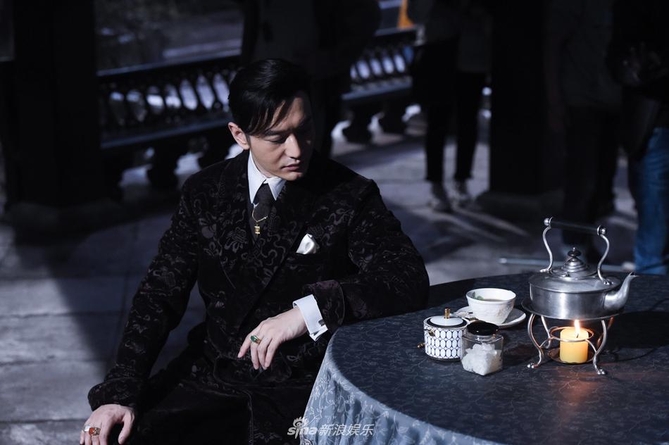 Xa Thi Mạn và Huỳnh Hiểu Minh đẹp hết phần thiên hạ trong tạo hình thời dân quốc-4