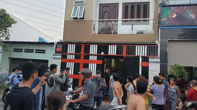 Hàng xóm nói về Phúc XO: Phúc chỉ chém gió trên mạng thôi chứ nghèo nhất trong 5 chị em-3