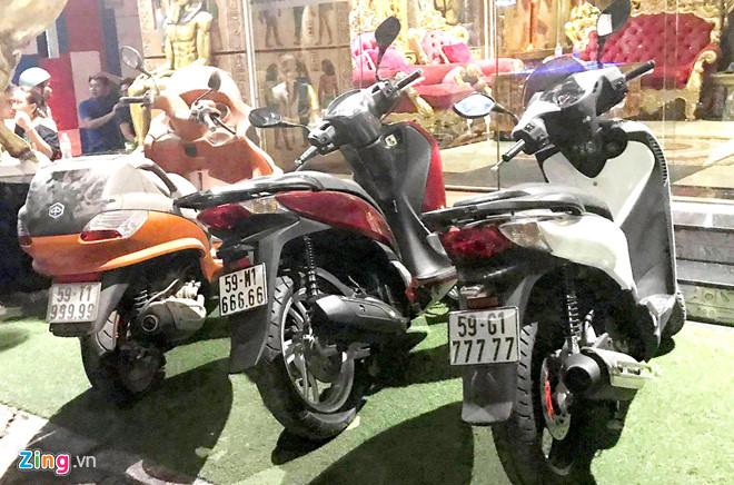 Tạm giữ dàn xe tay ga biển số ngũ quý của Phúc XO-6