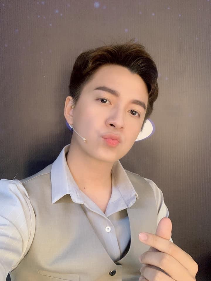 Khoe ảnh đẹp trai, Ngô Kiến Huy không ngờ bị gọi là Bắp sư tỷ vì chân mày bén như kiếm Nhật-5