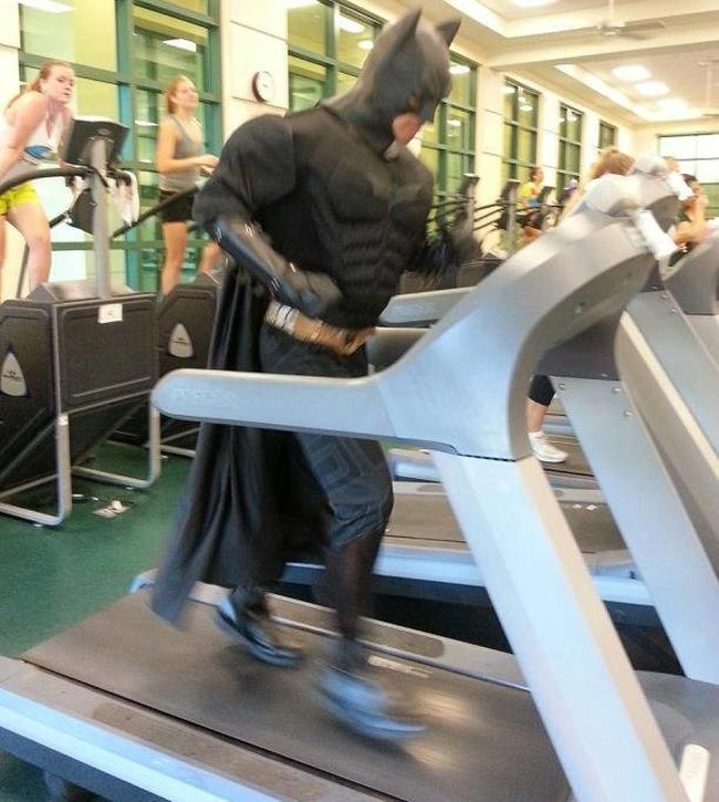 Chùm ảnh vui về thời trang (P2): 1001 tình huống bi hài ở phòng tập gym-6