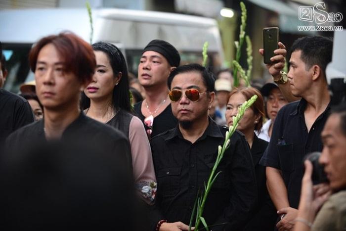 Trịnh Kim Chi - Minh Nhí - Hồng Tơ âu sầu trong dòng người tiễn đưa-3