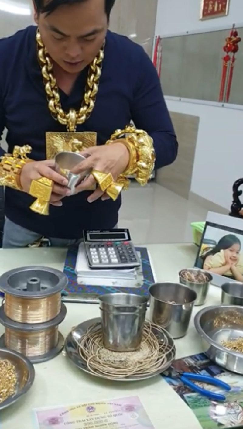 Ngã ngửa với lò luyện vàng trong nhà Phúc XO-5