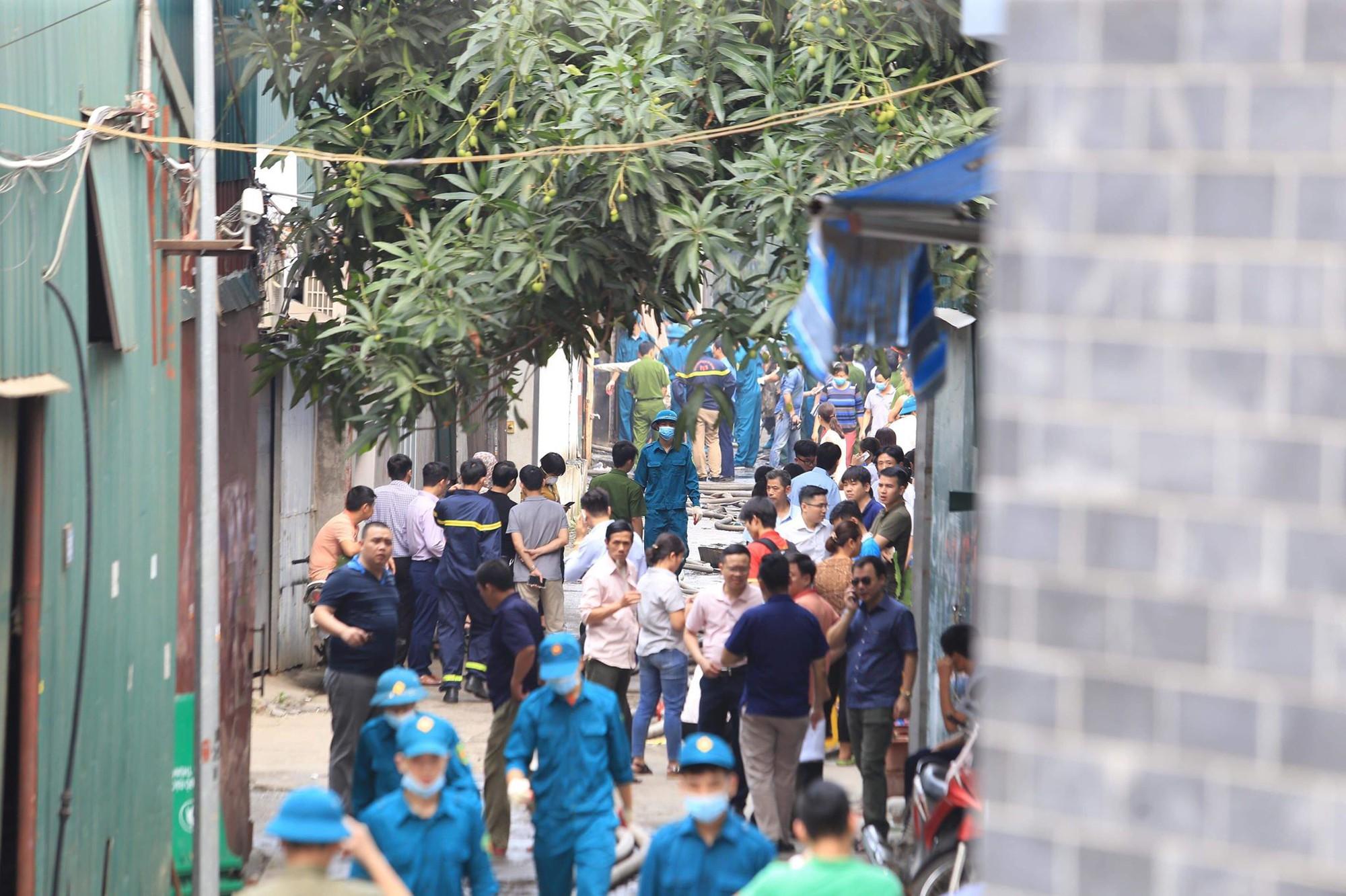 8 người chết và mất tích trong vụ hoả hoạn kinh hoàng ở Hà Nội-7