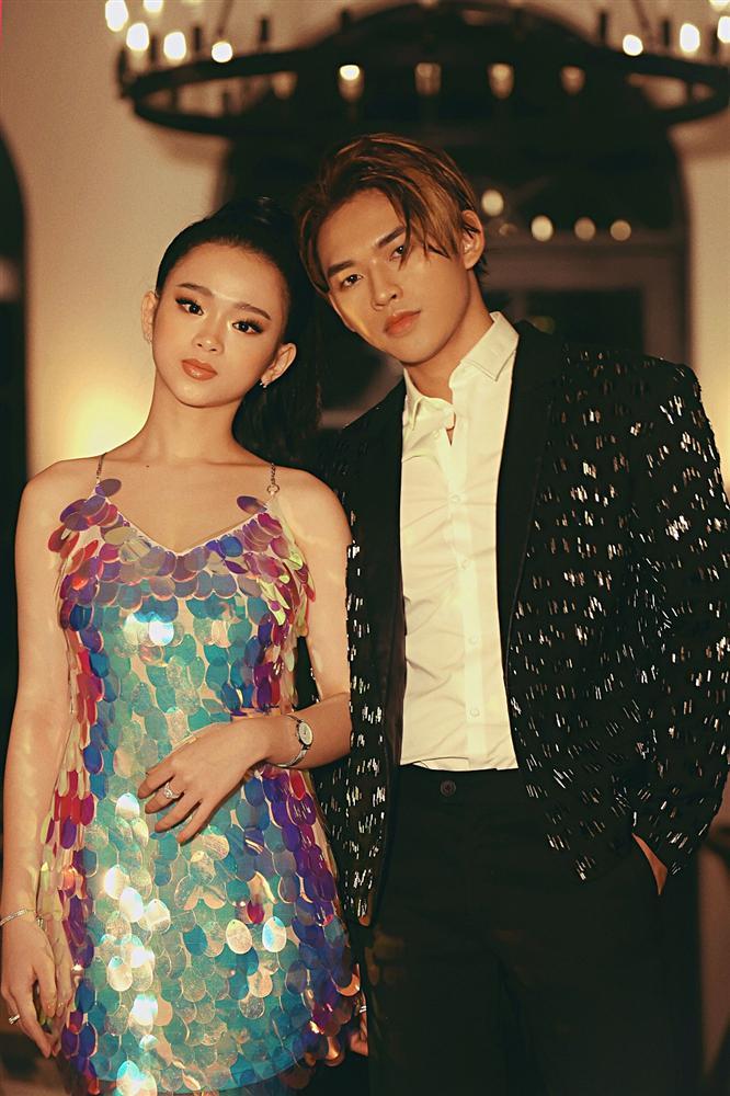 Giọng ca mạnh dạn mời Linh Ka đóng MV đầy rẫy cảnh nóng chẳng ngại bị gọi là Chi Pu version nam-3