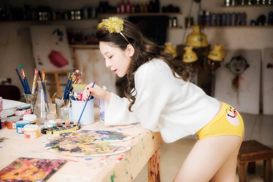 Trọn bộ ảnh bikini nóng rẫy mắt của Trâm Anh - hot girl dính nghi án lộ clip nóng 5 phút-5