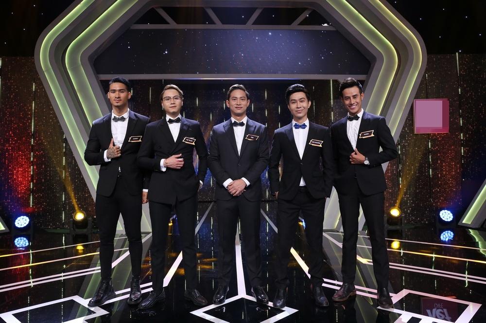 Hương Giang thèm khát CEO cực phẩm nhưng không ngờ anh ấy lại nhận hoa của hot girl Mi Lan-1