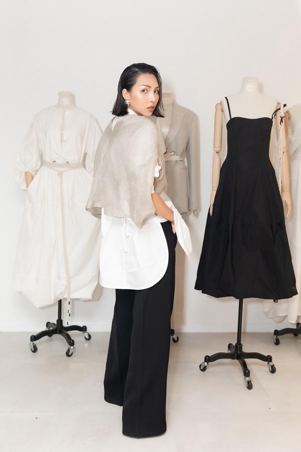 Thần tiên tỉ tỉ Đặng Thu Thảo diện đầm trắng với những đường ren xuyên thấu tinh tế-8