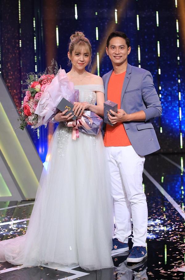 Hương Giang thèm khát CEO cực phẩm nhưng không ngờ anh ấy lại nhận hoa của hot girl Mi Lan-10