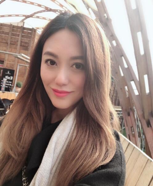 Mẹ Trương Vô Kỵ sắp 50 vẫn đẹp như gái son nhờ bí quyết ăn ngon-4