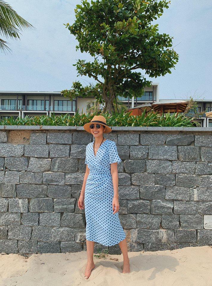 Ăn mặc sang chảnh như quý cô, nào ai ngờ Tăng Thanh Hà chưng diện lồng lộn chỉ để đi trông con-1