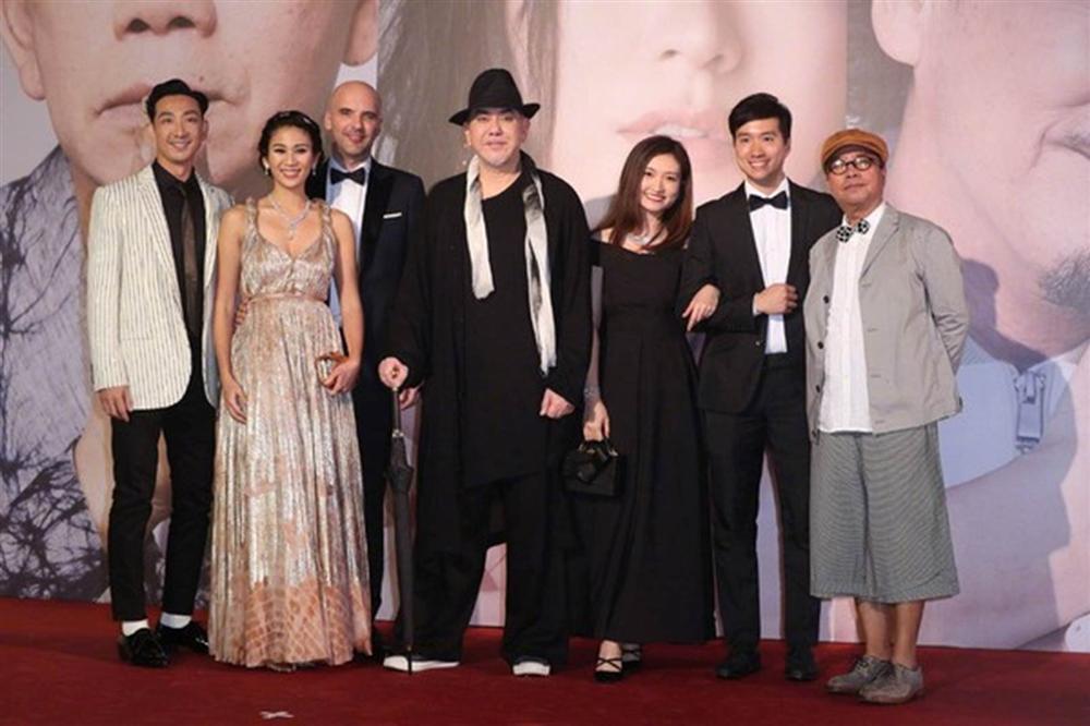 Thảm đỏ Oscar Hong Kong 2019: Song Hye Kyo đọ sắc với Hồ Định Hân, Thái Trác Nghiên-40