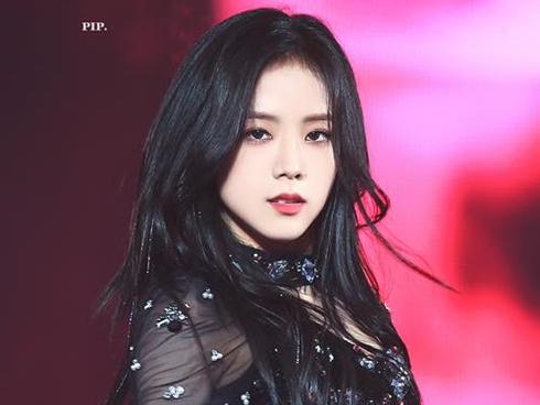 Đồ trăm triệu giống Ji Soo hết sạch chỉ sau một ngày-8