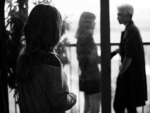 Người yêu cũ của chồng nói tôi 'gái độc không con'