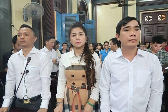 Vợ chồng chủ Trung Nguyên lại kiện tụng-1