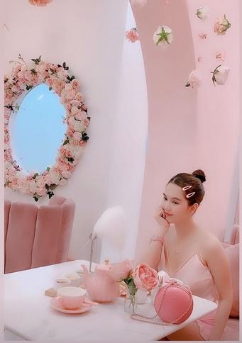 Chỉ một bức ảnh, Ngọc Trinh đã chứng tỏ bạn trai không chỉ giàu có mà còn ga-lăng không thua kém ông xã Đặng Thu Thảo-1