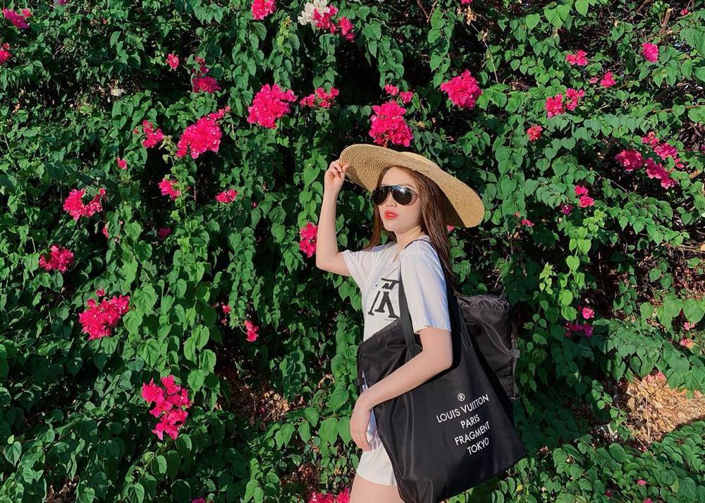 Khổng Tú Quỳnh bị đánh bầm dập mặt mày vẫn đam mê chụp ảnh-3