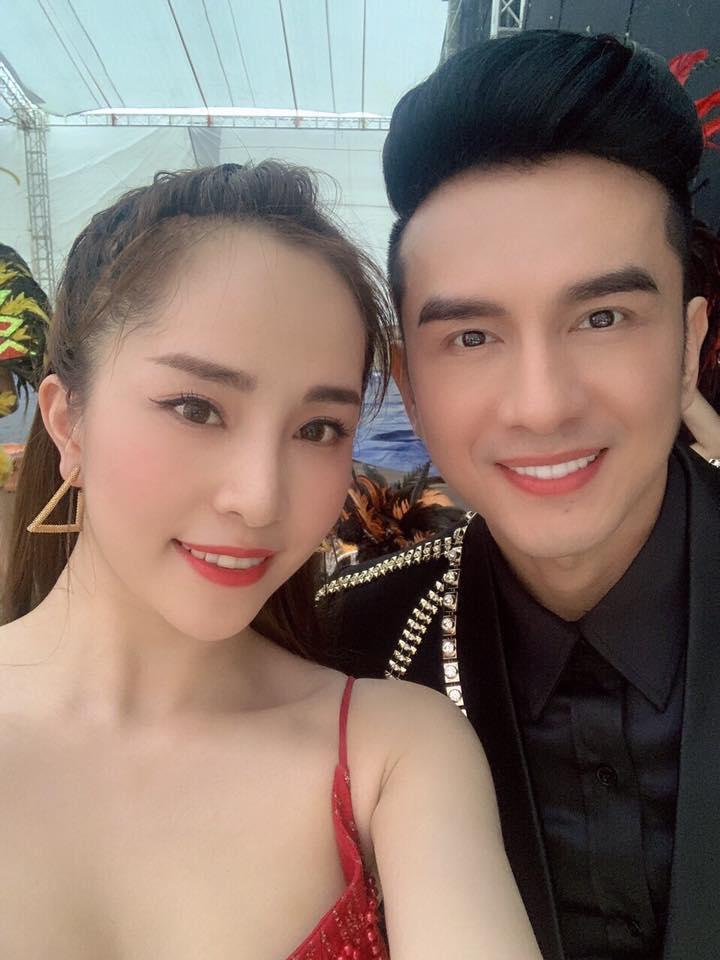 Khổng Tú Quỳnh bị đánh bầm dập mặt mày vẫn đam mê chụp ảnh-6