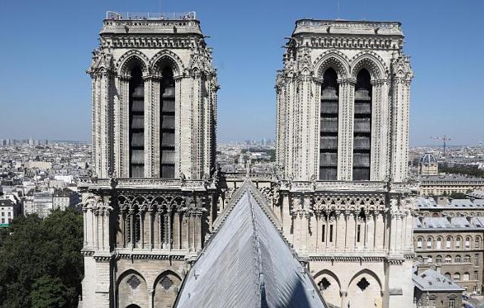 Kho báu vật được cứu trong Nhà thờ Đức Bà Paris-5