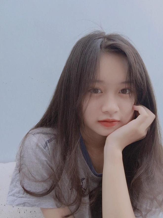 Nhan sắc nữ sinh hóa thân thành Mị trong bộ kỷ yếu Vợ chồng A Phủ-7