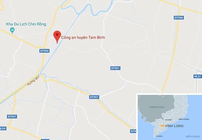 Cảnh sát điều tra người đàn ông hơn 50 tuổi nựng nữ sinh lớp 4-2