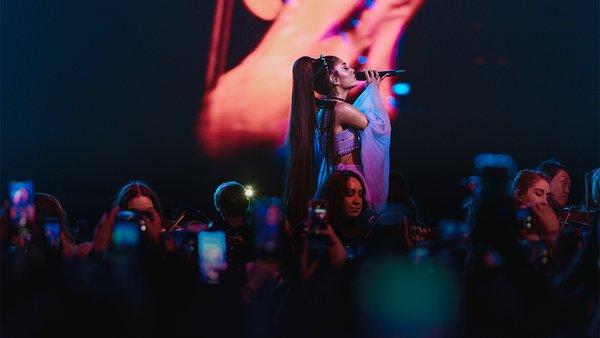 Giá cát-xê khủng của Ariana Grande biểu diễn tại Coachella 2019-1