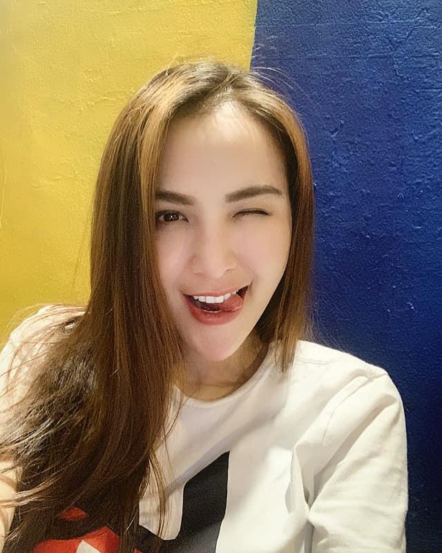 Hoa hậu Diễm Hương gây shock khi kết luận bí quyết giúp các ông chồng giúp vợ luôn vui như bồ nhí chính là Tiền - Tiền và Tiền-1