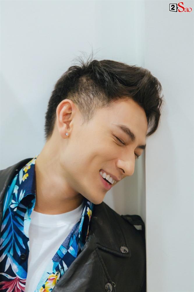 Dành cho hội MÊ TRAI ĐẸP: Bộ ảnh không photoshop chứng minh Isaac là nam thần hiếm hoi của làng giải trí Việt-10