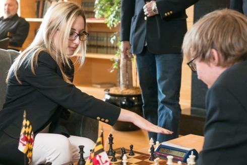 3 kỳ thủ nổi tiếng thế giới vì tài năng và vẻ ngoài nổi bật-5