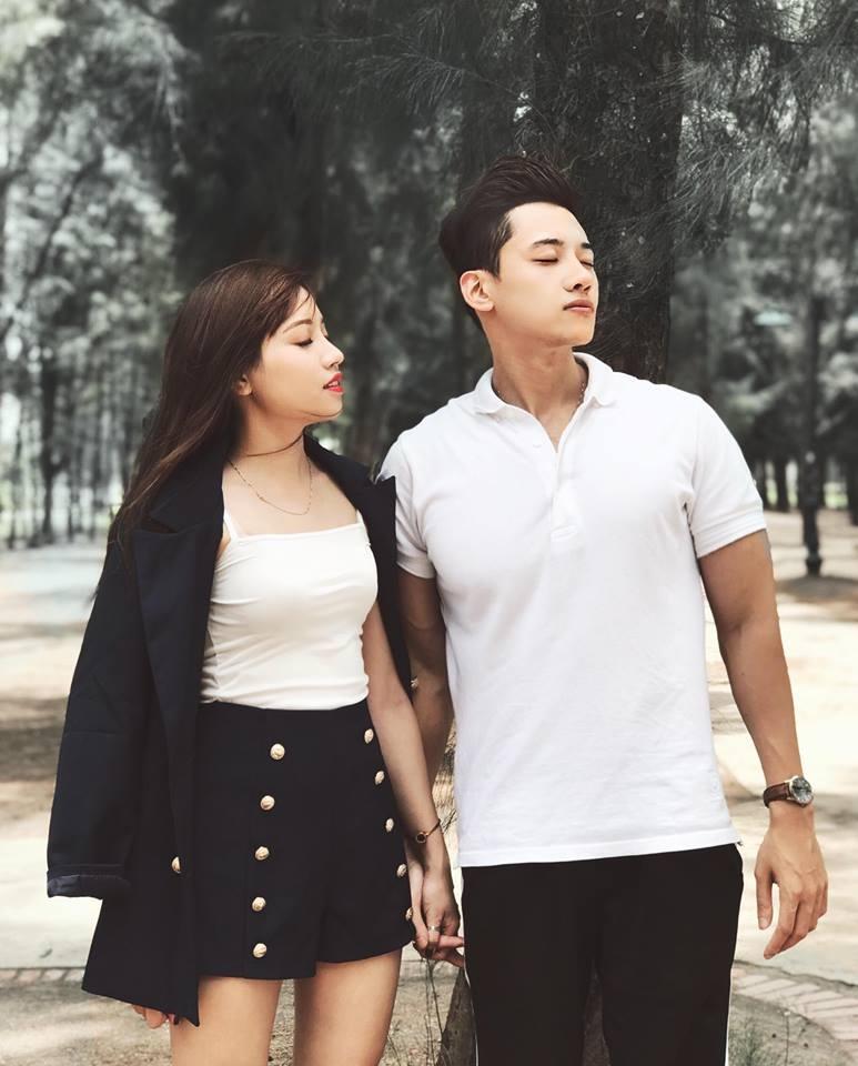 Chàng trai nên duyên cùng nữ MC nổi tiếng vào tháng 5: Mặt tiền chẳng kém hotboy, body thuộc hàng cực phẩm-2