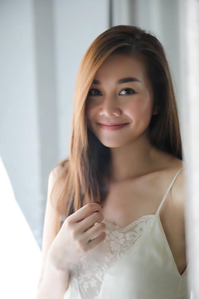 Dù chụp chính diện hay sau lưng, Thu Minh vẫn gây mê với thân hình sexy ở tuổi tứ tuần-5