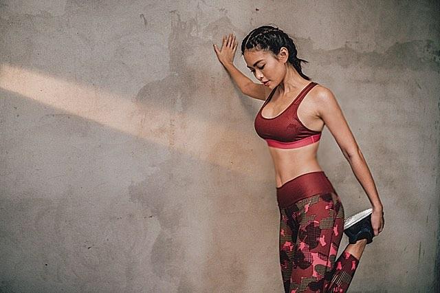 Nhận thua trong cuộc đua eo con kiến, Á hậu Mâu Thủy vẫn không quên dằn mặt những kẻ thích đùa-9