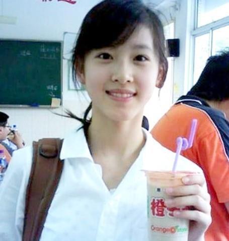 Người tiếc, kẻ mỉa mai hot girl trà sữa vì bê bối tình dục của chồng-3