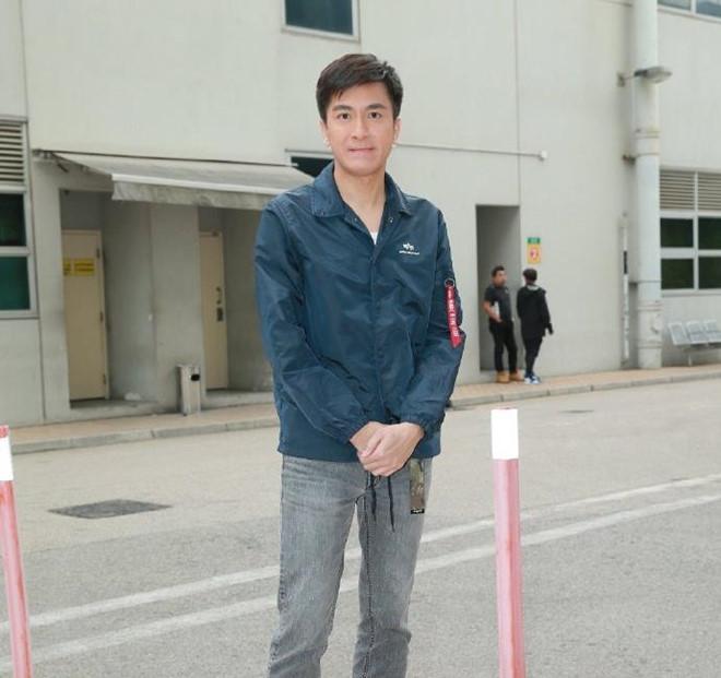 Diva Hong Kong suy sụp, tự giam mình sau khi chồng ngoại tình-3