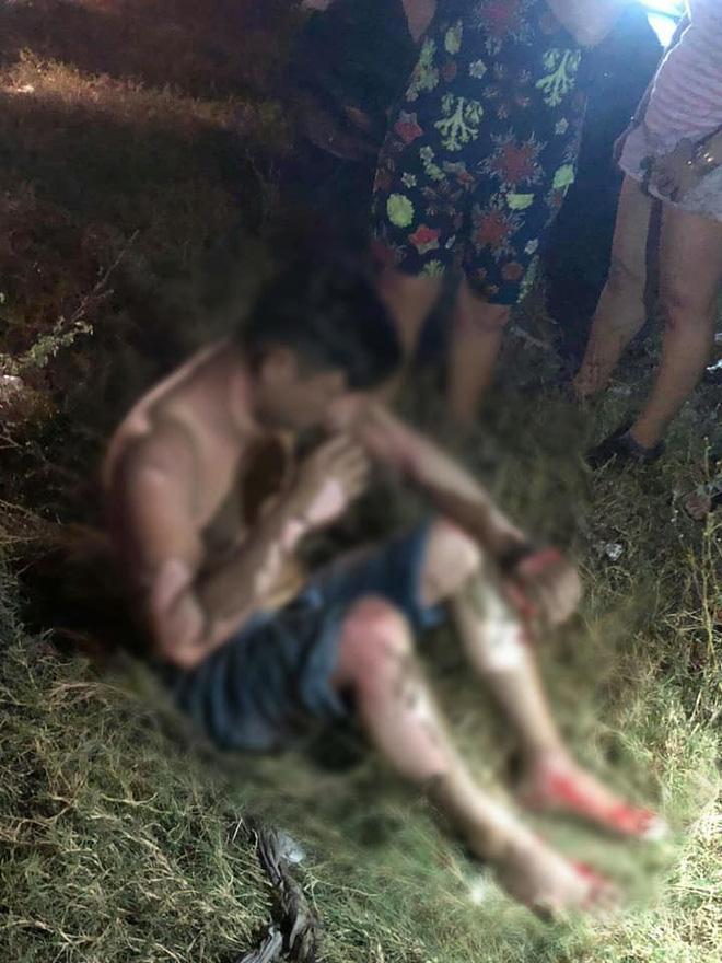 Kinh hoàng: Đôi nam nữ nghi tự thiêu, cháy như ngọn đuốc sống trong đêm ở Sài Gòn-3