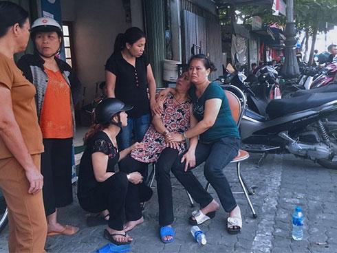 Cháy cửa hàng ở Huế, 2 vợ chồng cùng con gái 12 tuổi tử vong