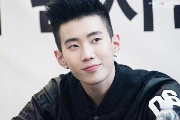 Lee Min Ho vẫn điển trai dù tăng cân mũm mĩm trông thấy-4