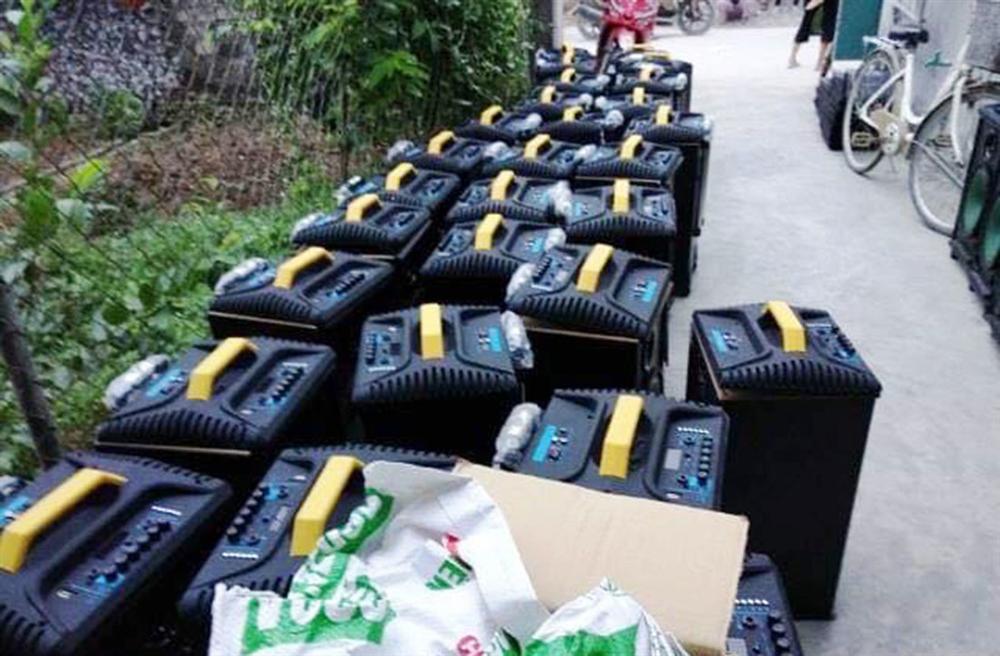Cả đoàn xe cảnh sát giao thông chở tang vật gần tấn ma túy ở Nghệ An-4
