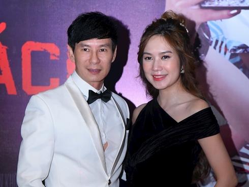 Lý Hải tự hào khoe con trai lớn viết chữ đẹp như in dù không cần luyện qua lớp nào-4