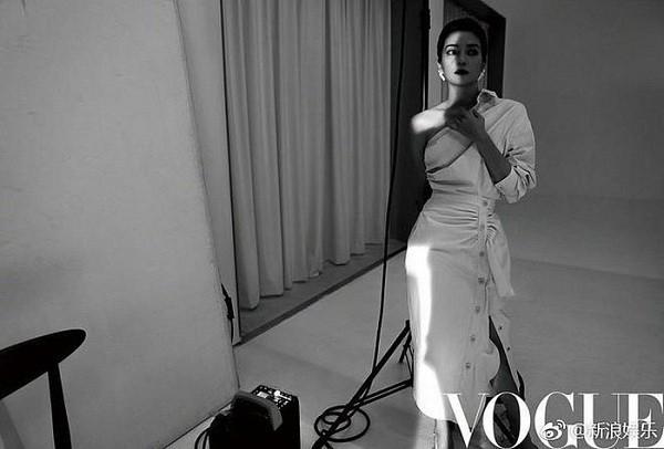 Thân thiết 20 năm nhưng Triệu Vy và Lâm Tâm Như cũng không ít lần ngấm ngầm chặt đẹp nhau-7